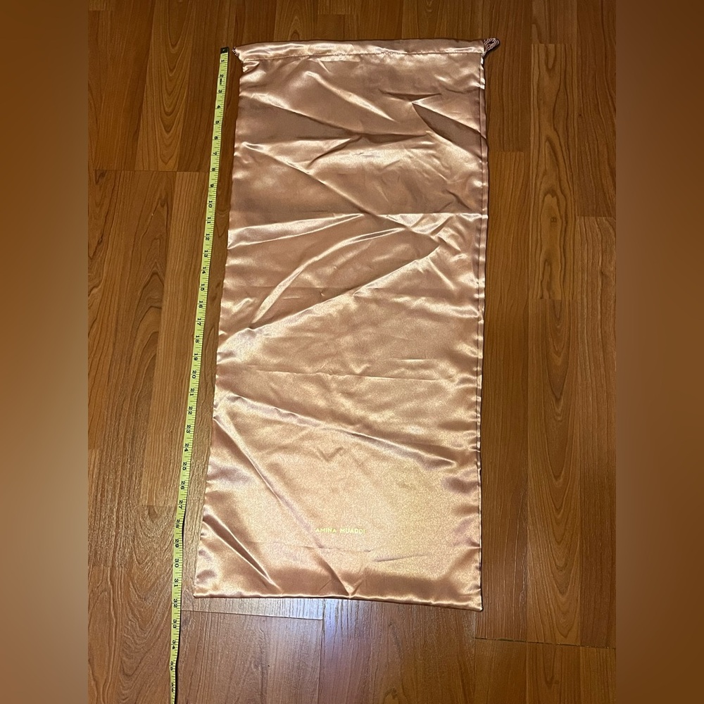 AMINA MUADDI ROSE SATIN FABRIC GARMENT/DUST BAG - Picture 5 of 5